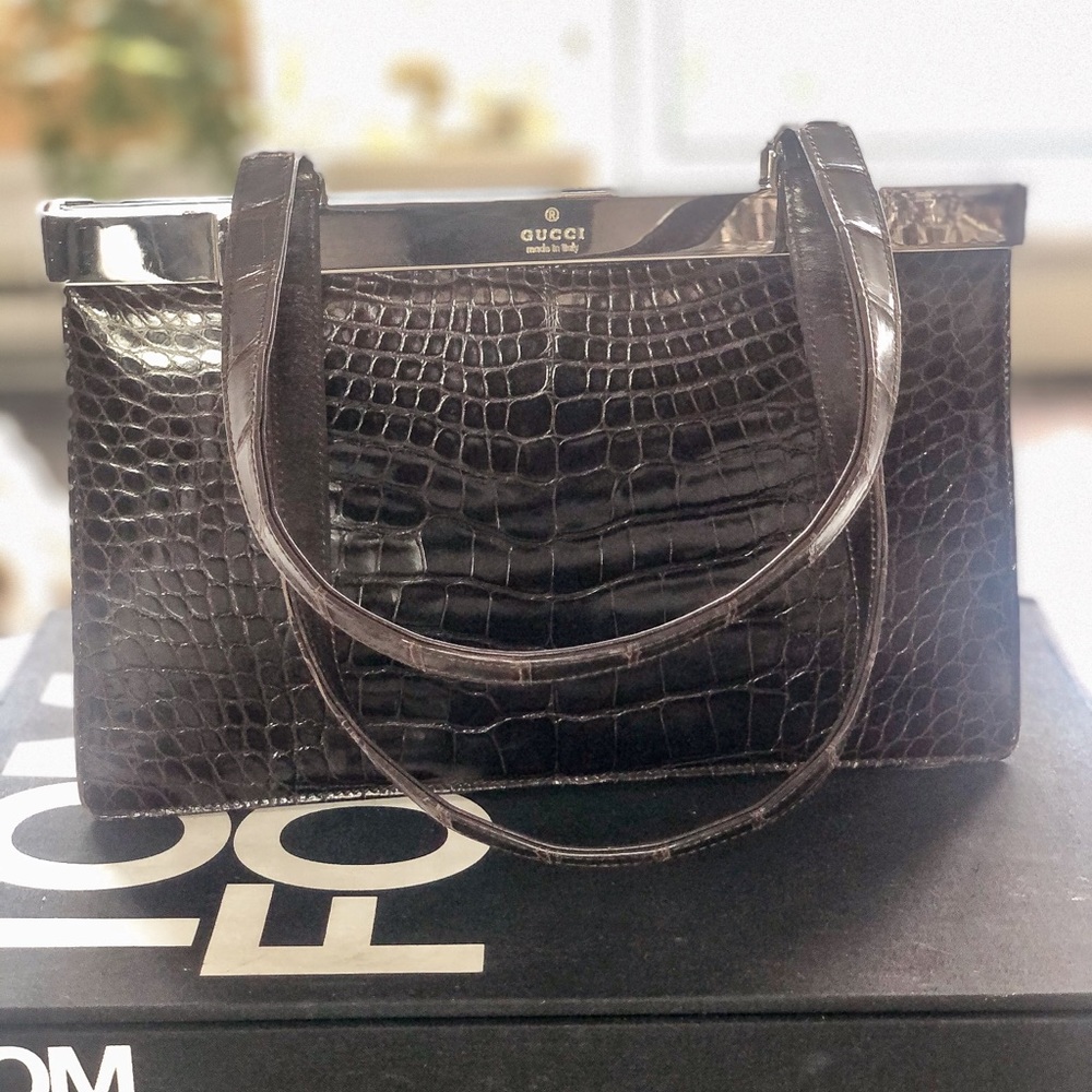 Vintage Chocolate Crocodile GUCCI baguette bag